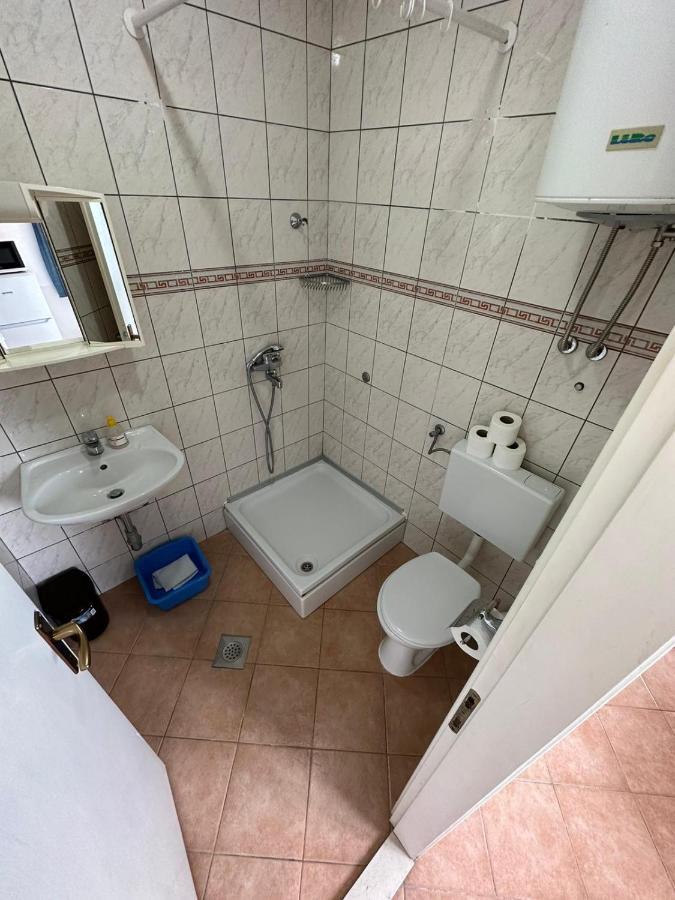 Apartments Marika Драшнице Екстериор снимка