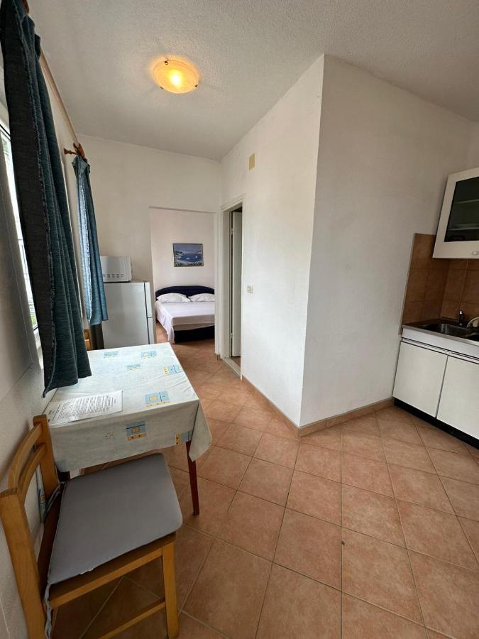 Apartments Marika Драшнице Екстериор снимка