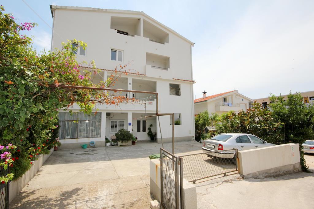Apartments Marika Драшнице Екстериор снимка