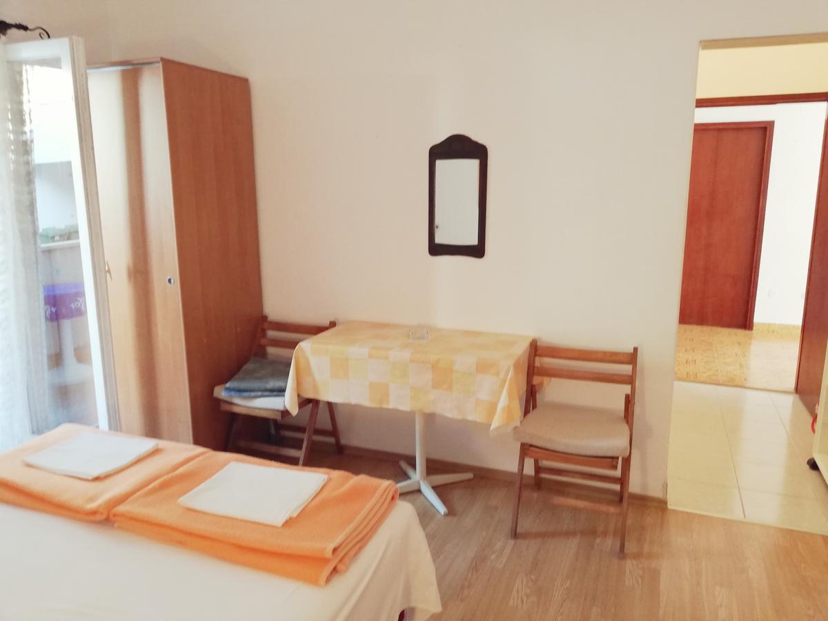 Apartments Marika Драшнице Екстериор снимка